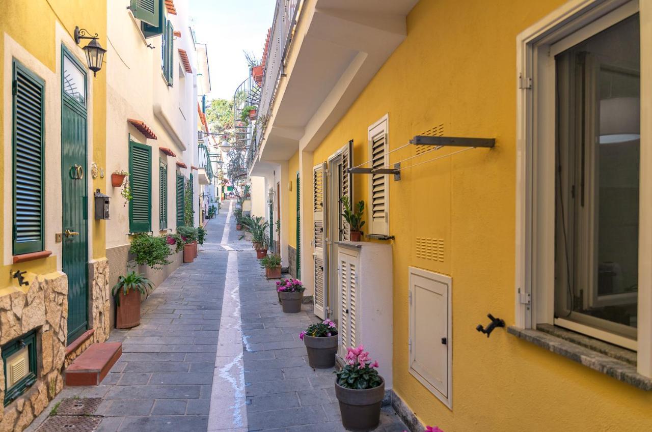 Lily's Ferienhaus Lacco Ameno (Isola d'Ischia)